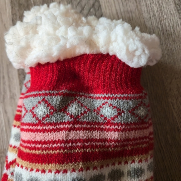 Cozy Cabin Slipper Socks - White Oaks Red Nordic Fair Isle Gripper - Picture 5 of 7